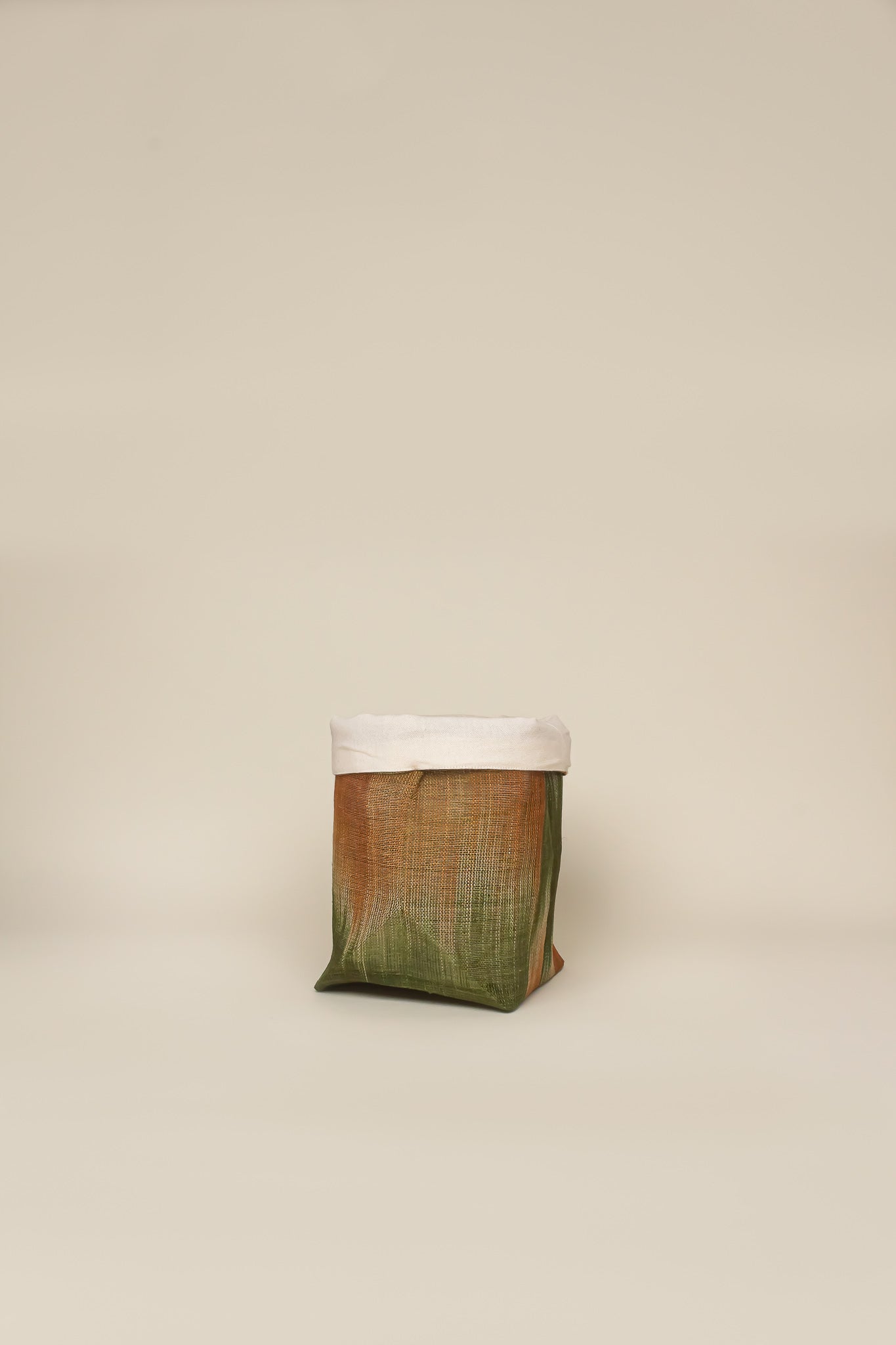 Abaca Foldable Basket M | Olive